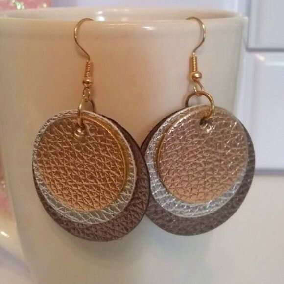 Metallic Trio Circle Earrings - Picture 1 of 1